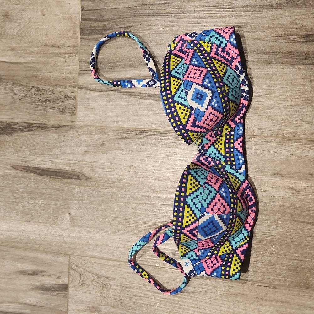 Old navy small bikini top